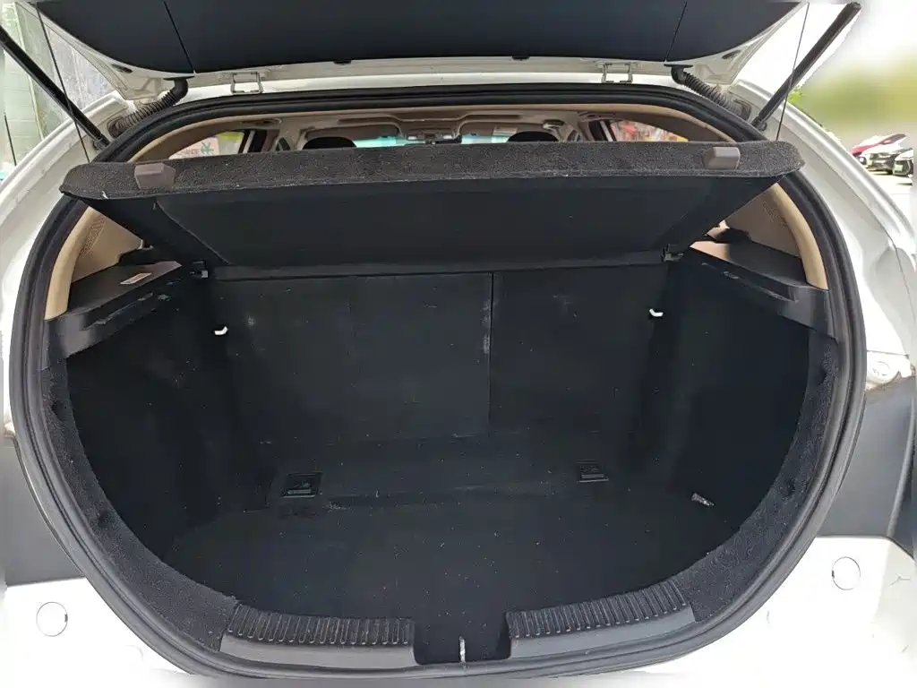 Geely Vision S1 — миниатюра 15