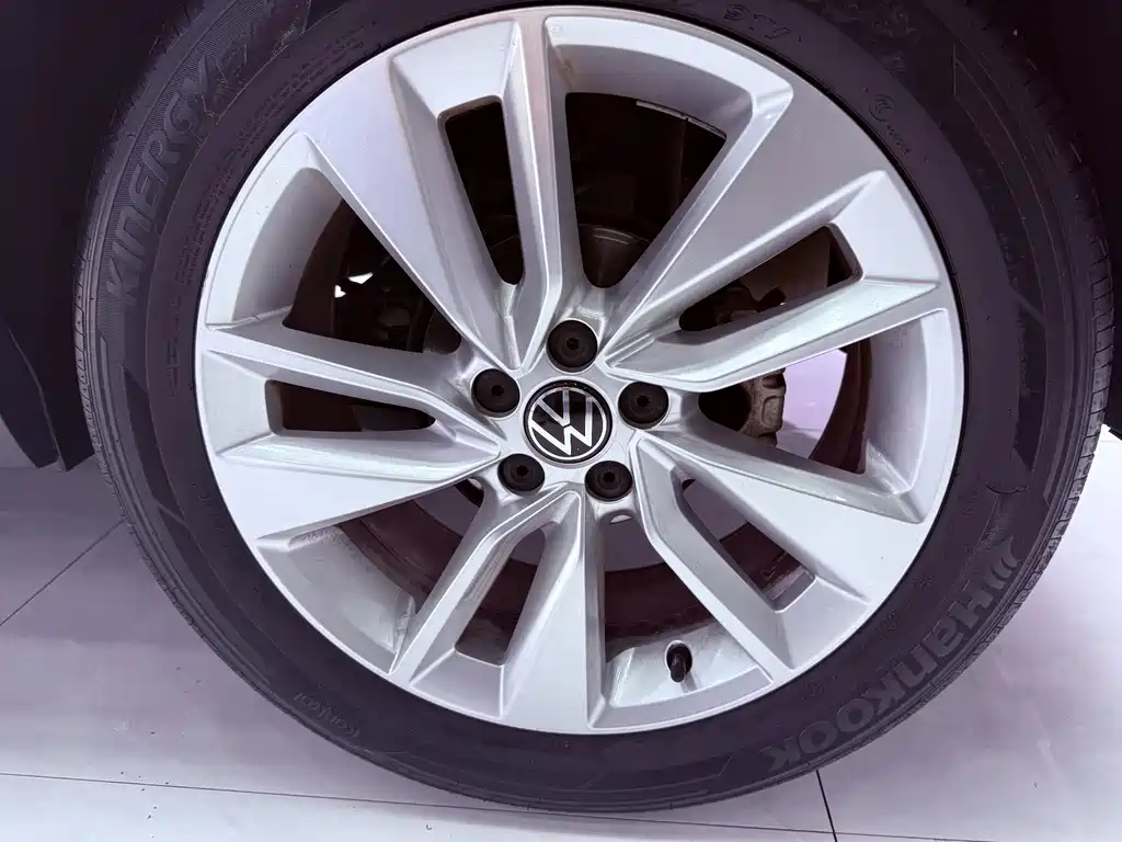 Volkswagen T-Cross — миниатюра 7