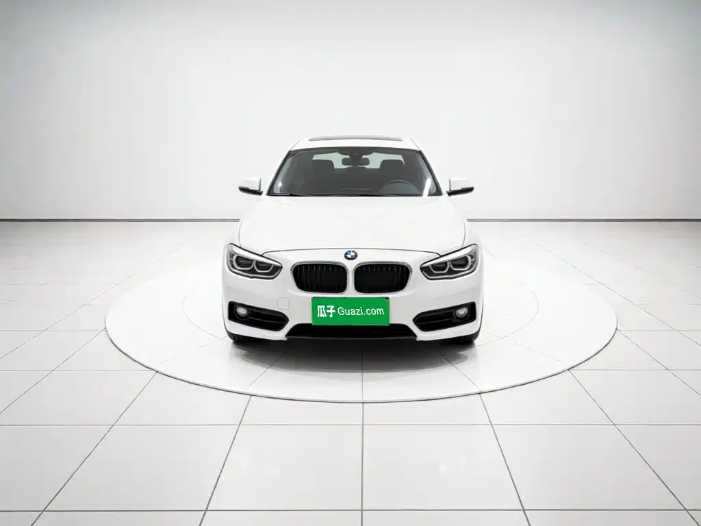 BMW 1 Series (Import) — миниатюра 2