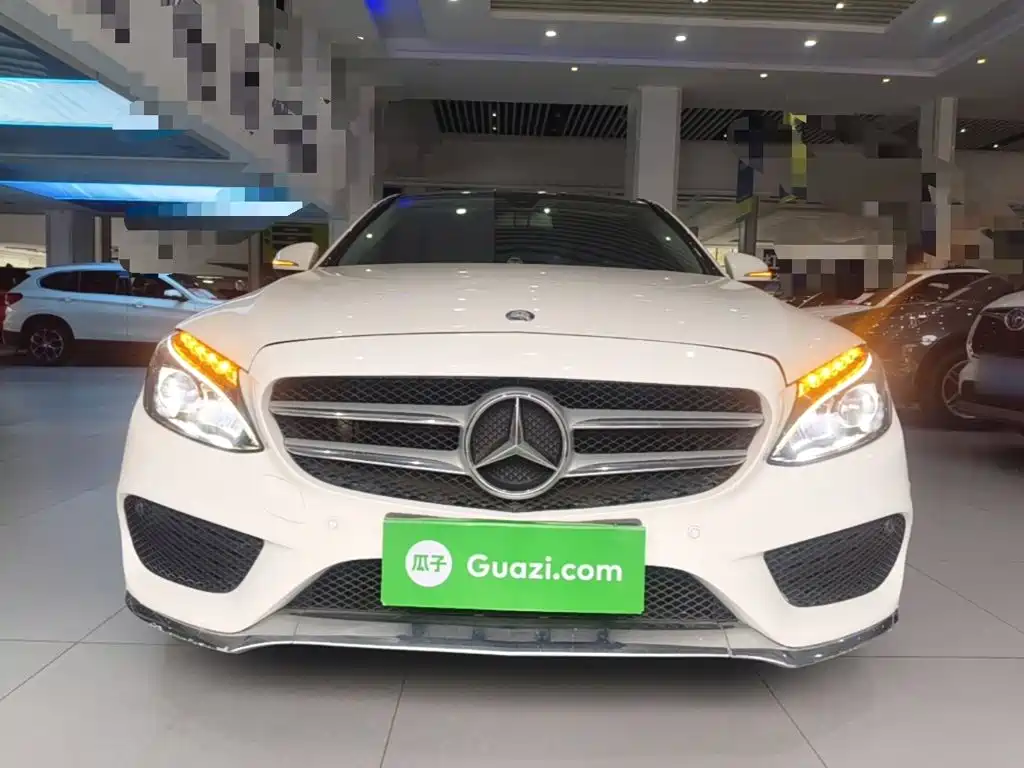 Mercedes-Benz C-Class — миниатюра 3