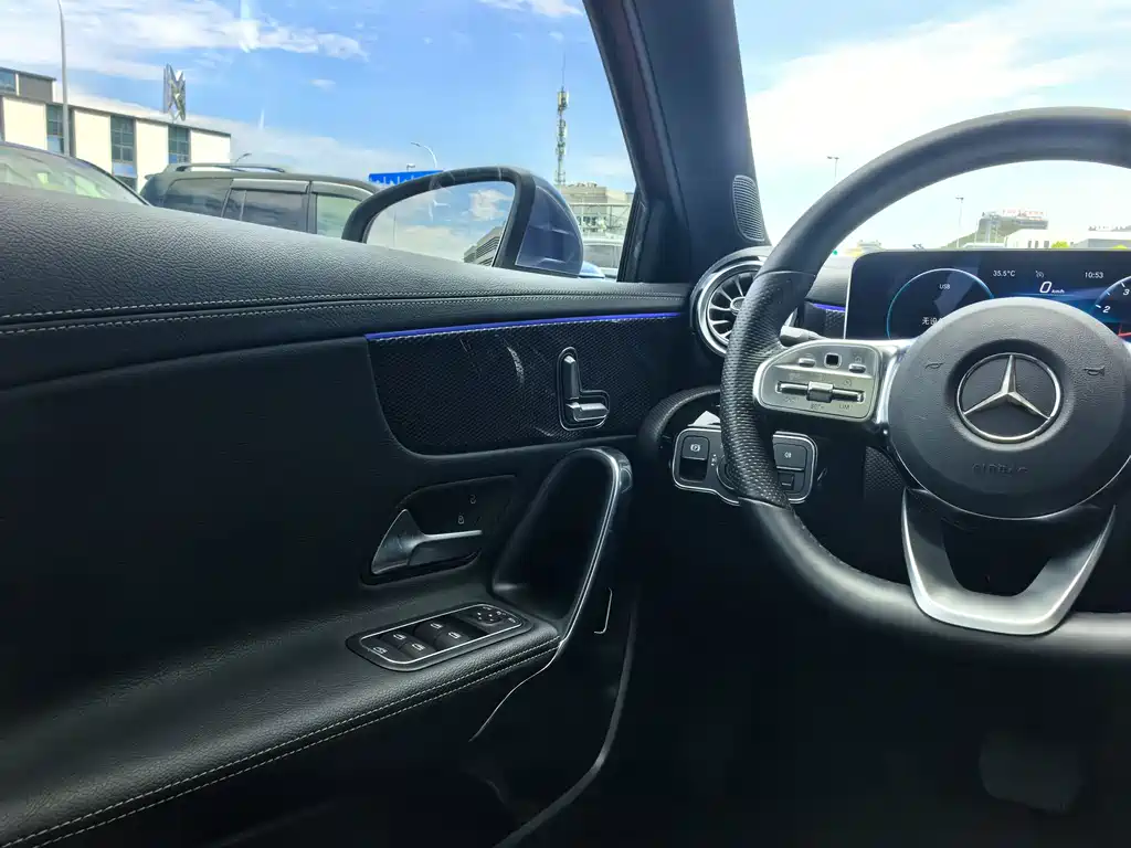 Mercedes-Benz A-Class — миниатюра 16