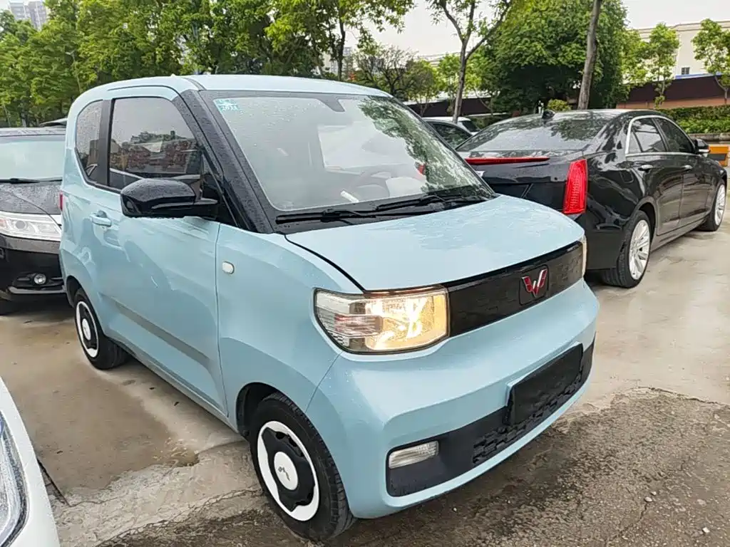Wuling MINIEV — миниатюра 4