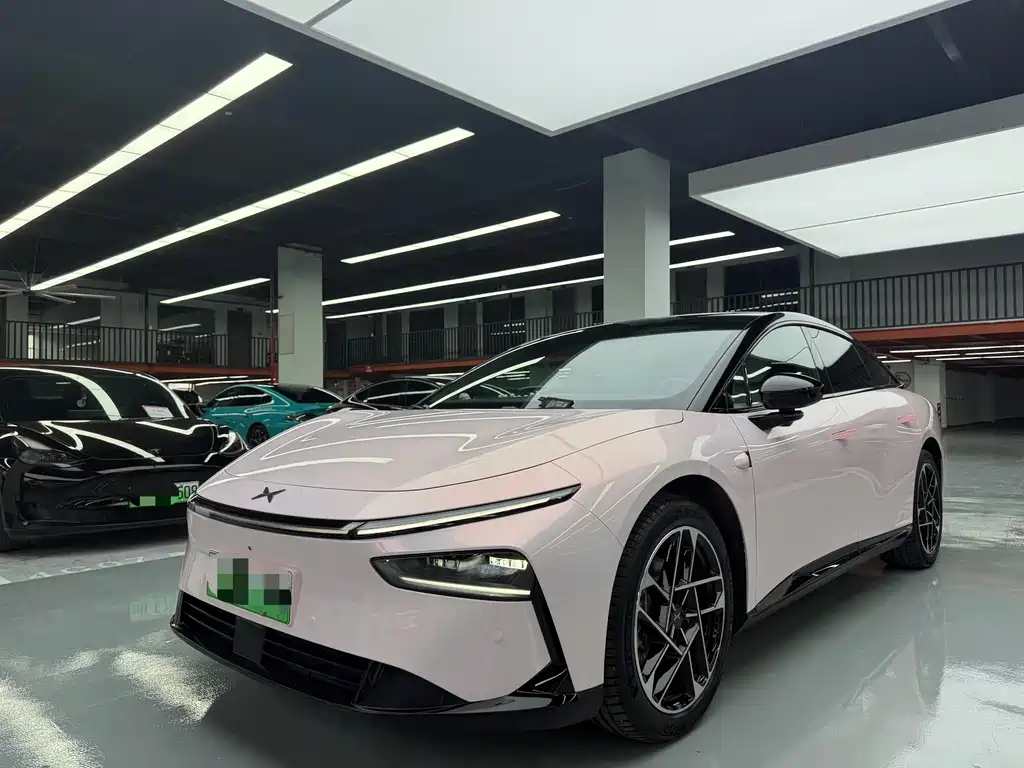 XPeng P7+