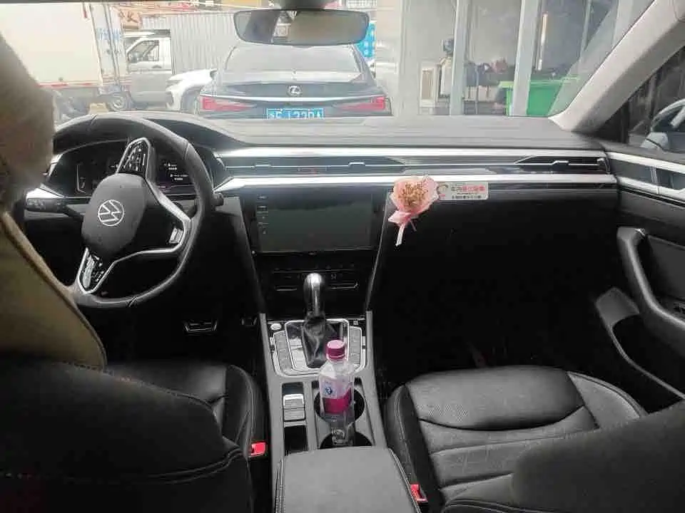 Volkswagen CC — миниатюра 3