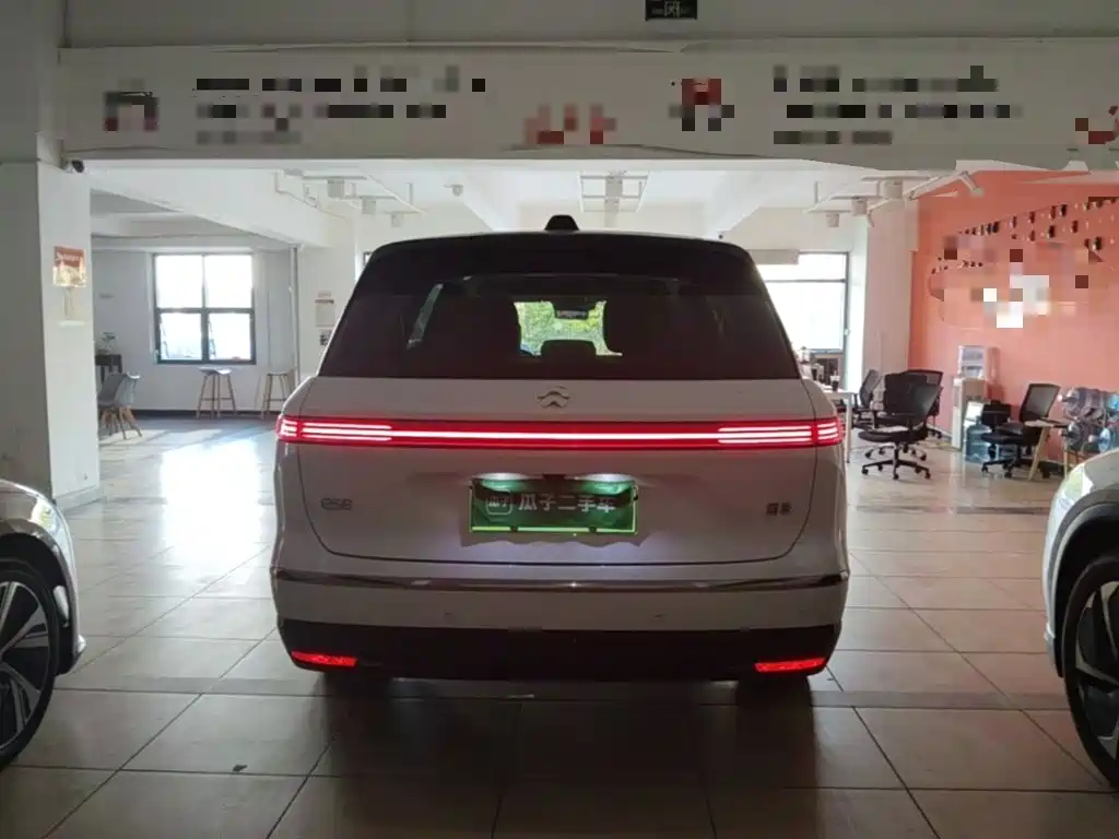 NIO ES8 — миниатюра 6