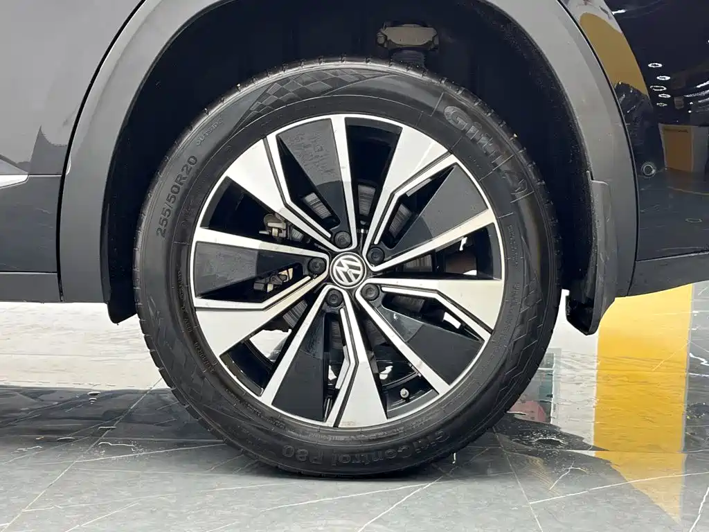 Volkswagen Teramont — миниатюра 23