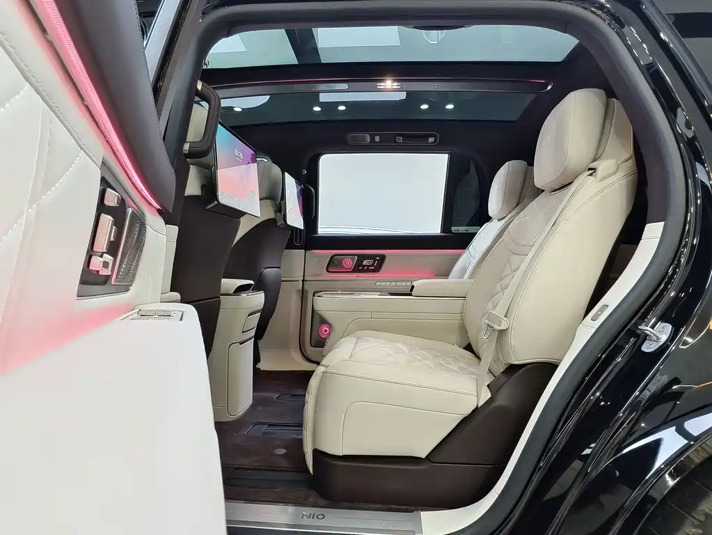 NIO ES9 — миниатюра 10