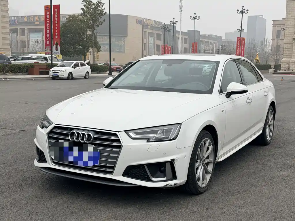 Audi A4L 2019