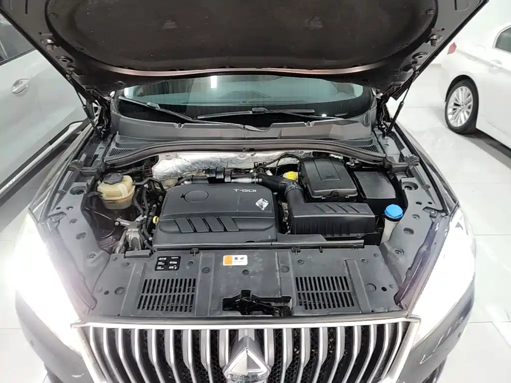 Borgward BX7 — миниатюра 20