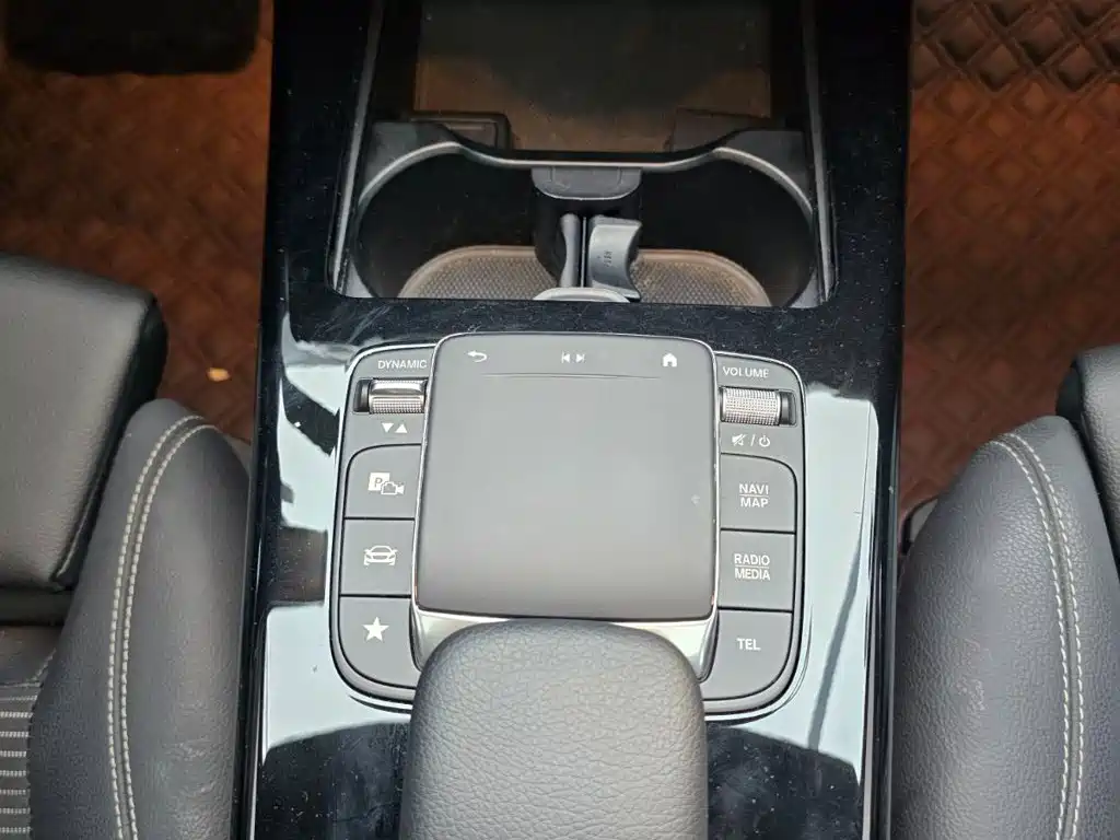 Mercedes-Benz A-Class (Import) — миниатюра 27
