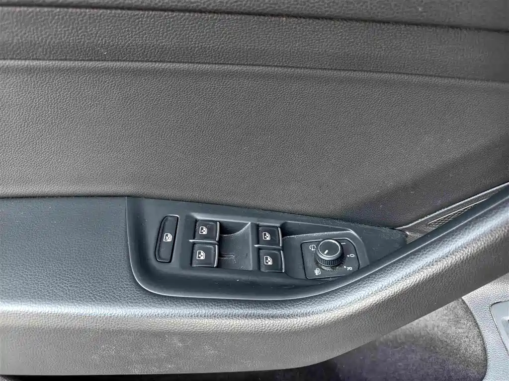 Volkswagen Magotan — миниатюра 7