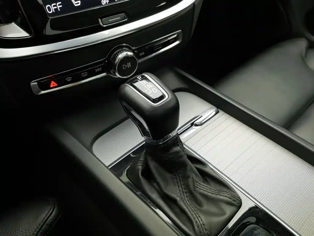 Volvo S60 — миниатюра 13
