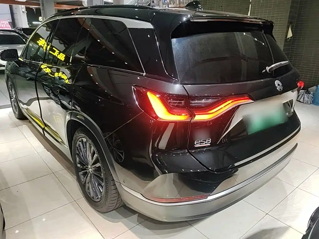 NIO ES8 — миниатюра 5