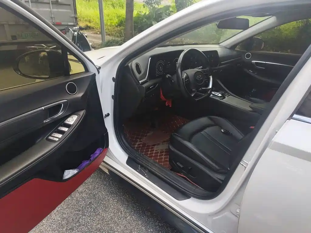 Hyundai Sonata — миниатюра 17