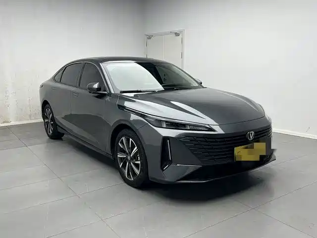 Changan Yida — миниатюра 3