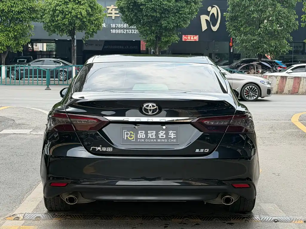 Toyota Camry 2019 2.5G Luxury
