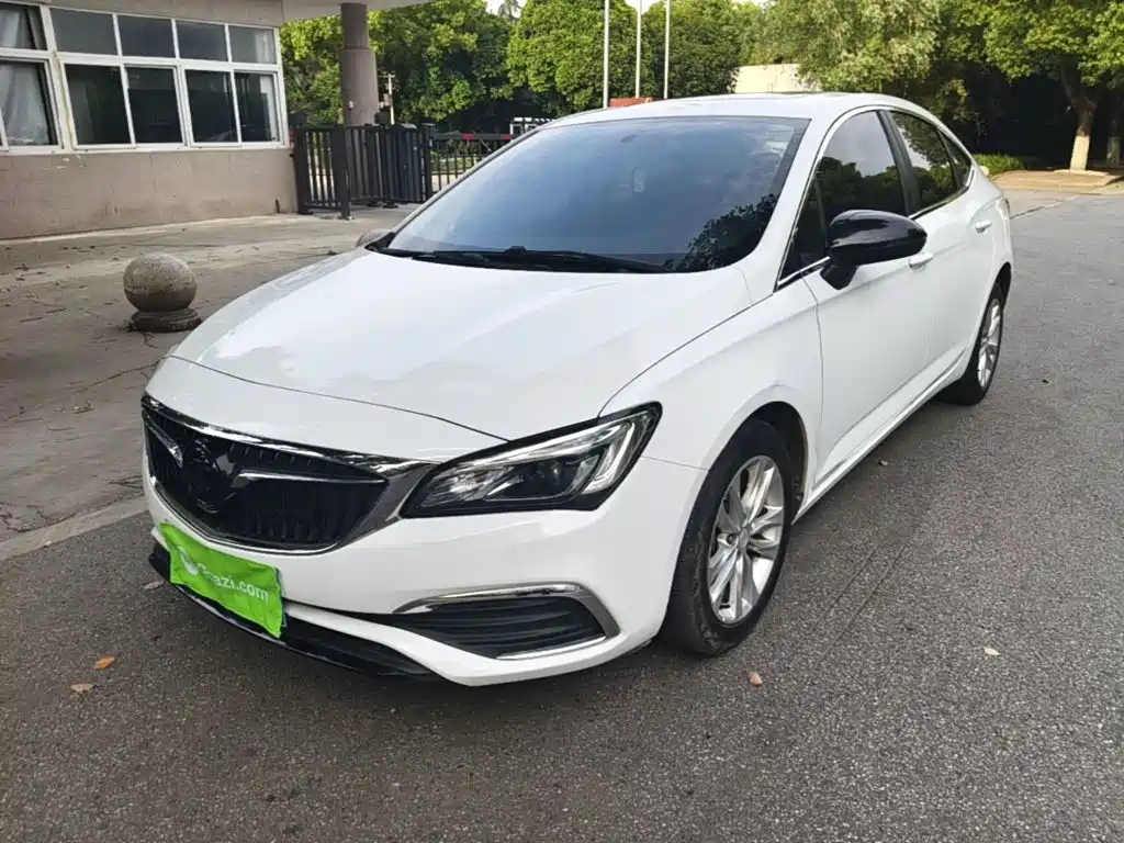 Buick Verano 2019 Sedan 20T DCT Leading Type