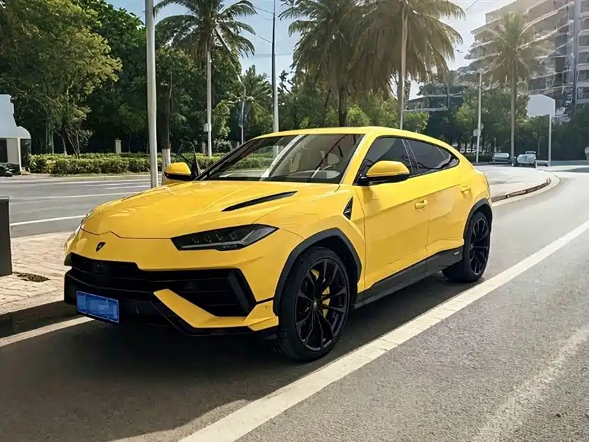 Купить Lamborghini Urus