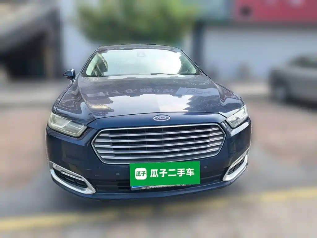 Ford Taurus — миниатюра 2