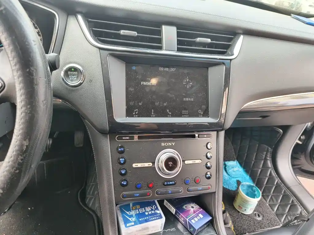 Ford Taurus — миниатюра 14