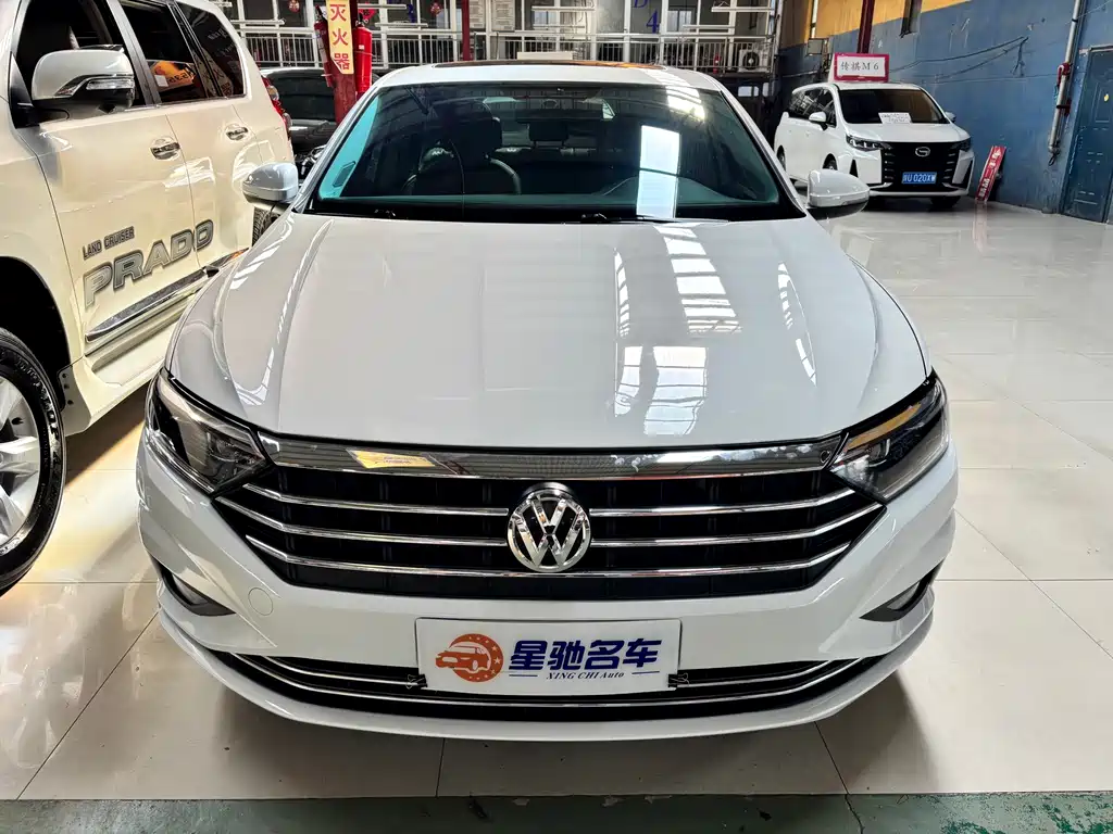Volkswagen Sagitar — миниатюра 2