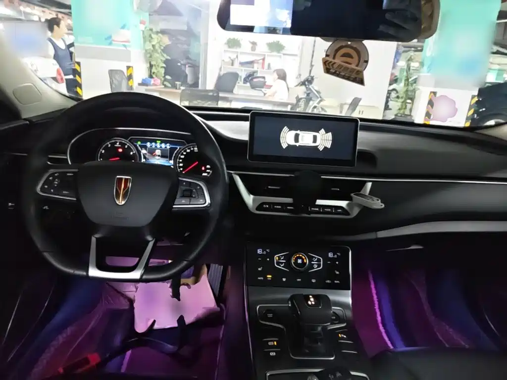 Hongqi Hongqi H5 — миниатюра 10