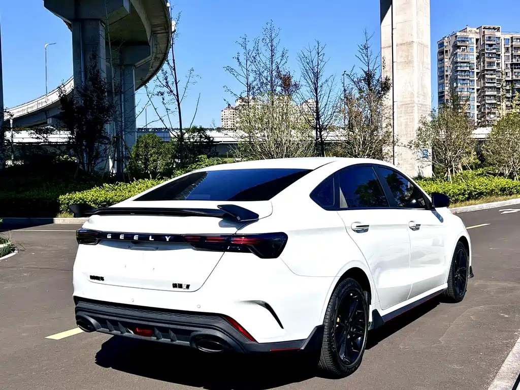 Geely Binrui — миниатюра 7