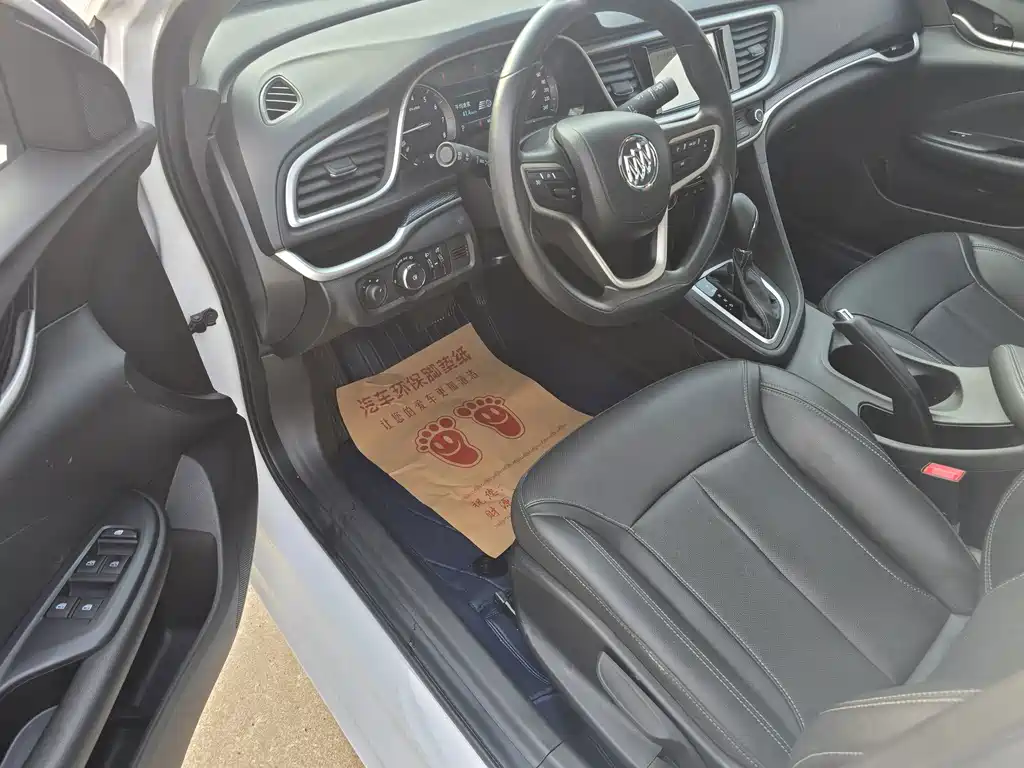Buick Excelle — миниатюра 12