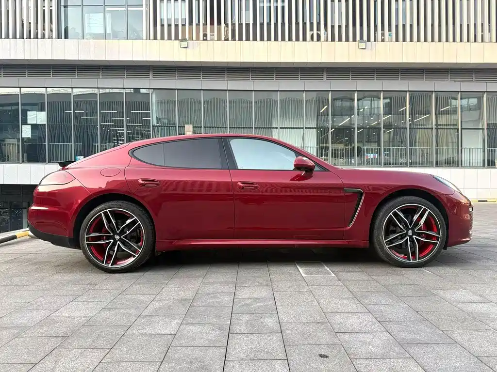 Porsche Panamera — миниатюра 9