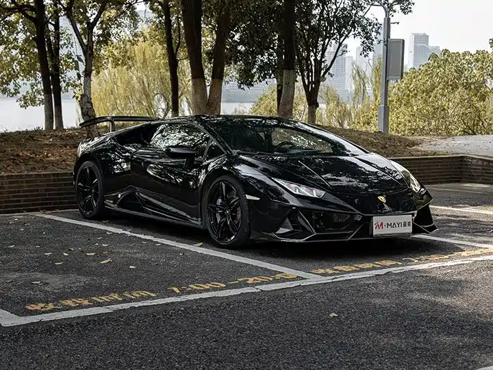 Lamborghini Huracán — миниатюра 5