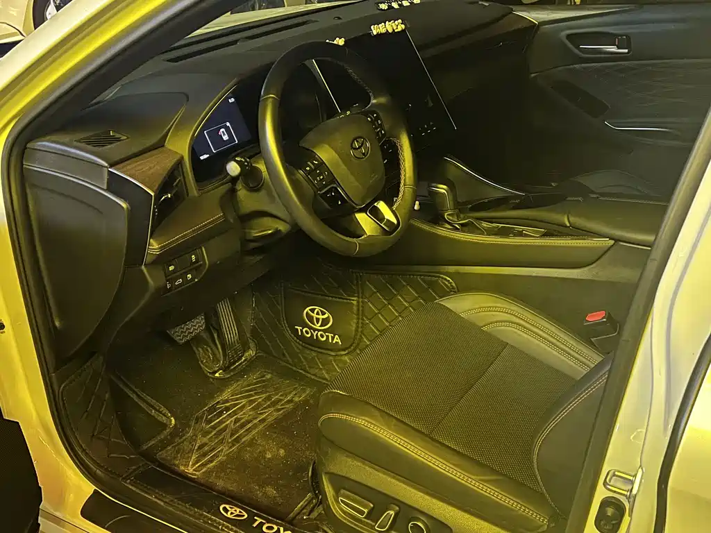 Toyota Avalon — миниатюра 4
