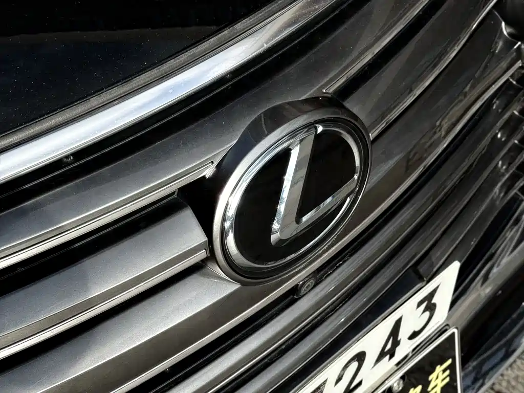 Lexus LX 2017 570