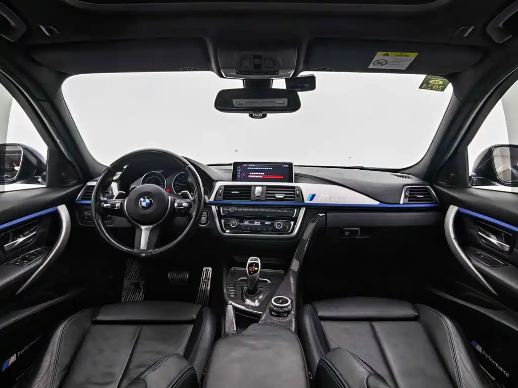 BMW 3 Series — миниатюра 11