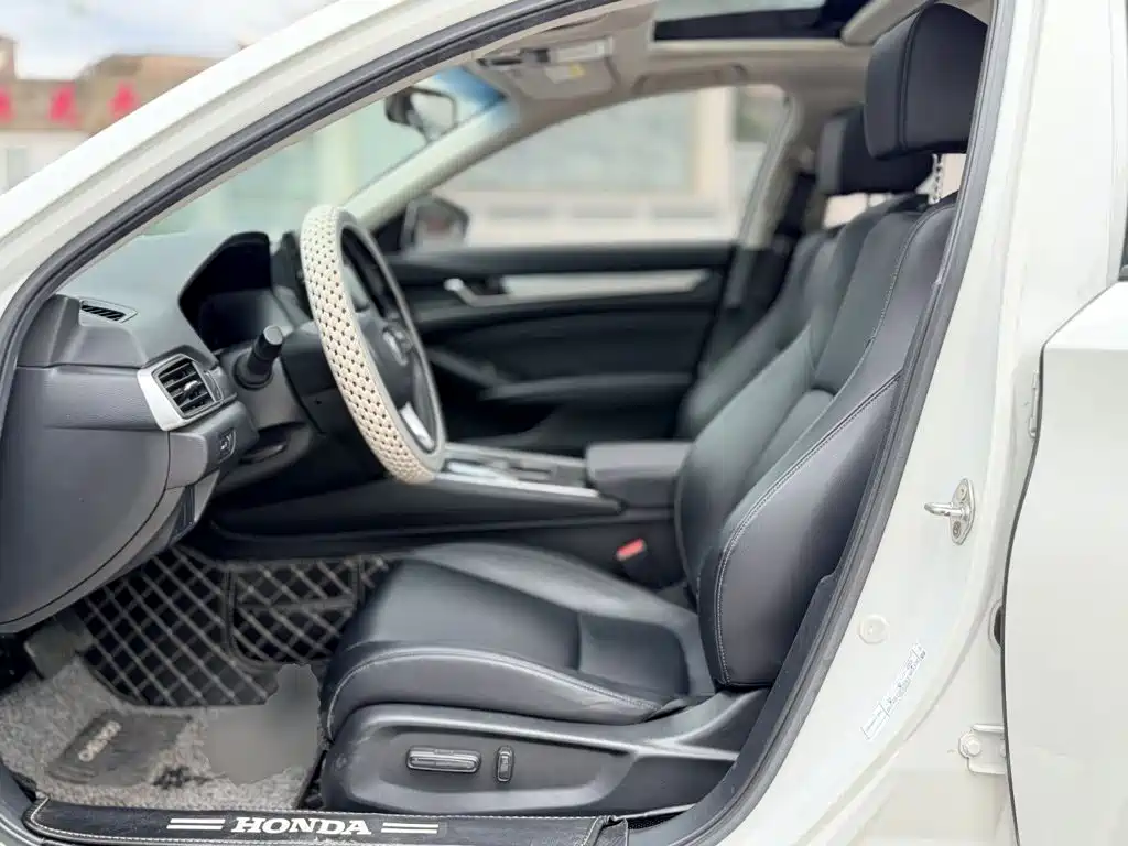 Honda Accord — миниатюра 15