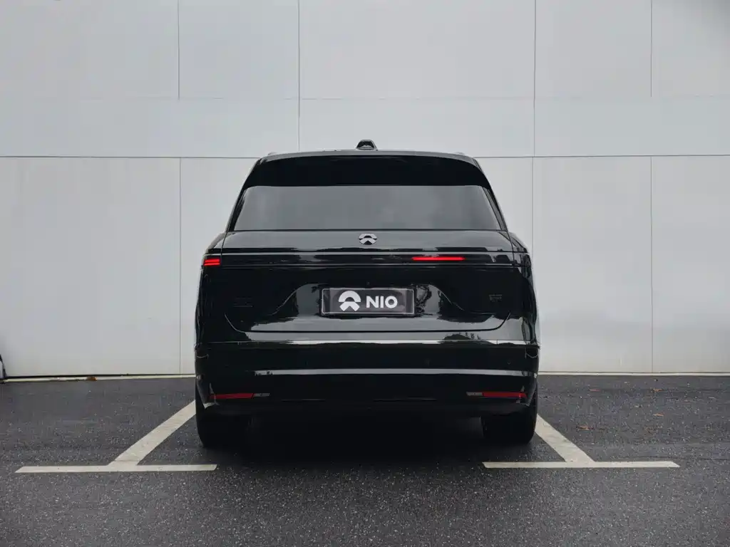 NIO ES8 — миниатюра 5