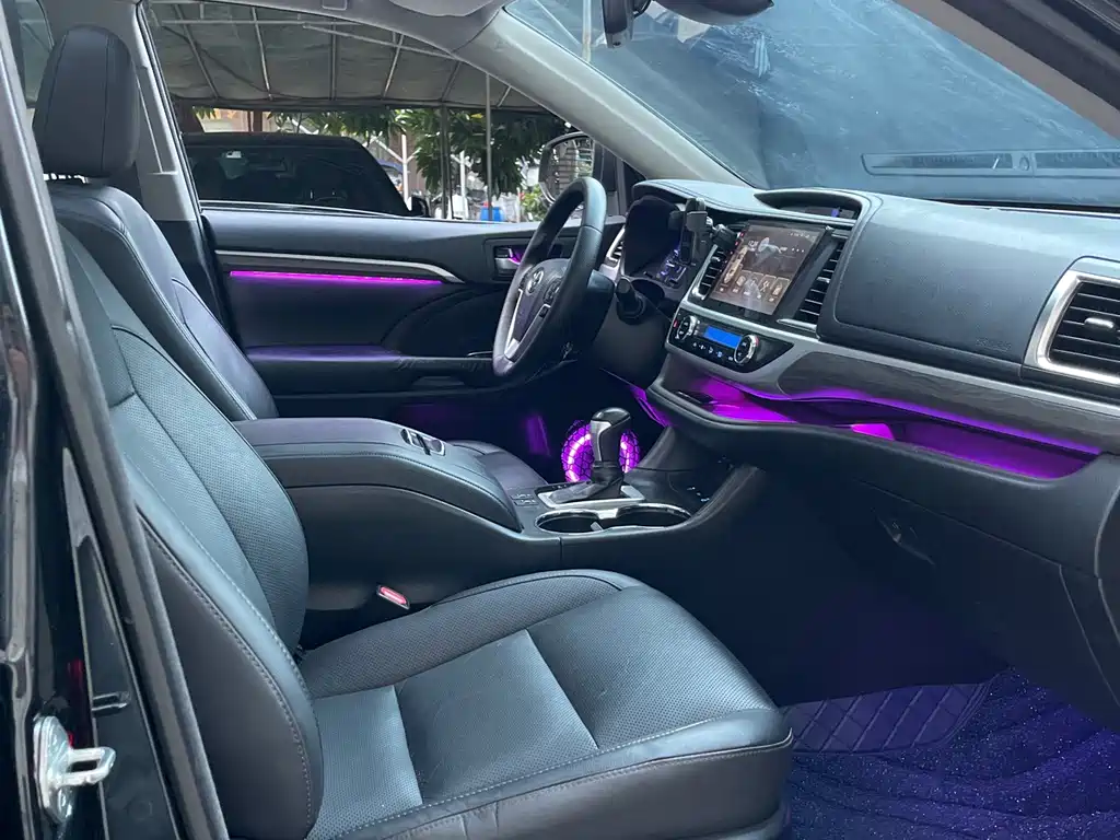 Toyota Highlander — миниатюра 14