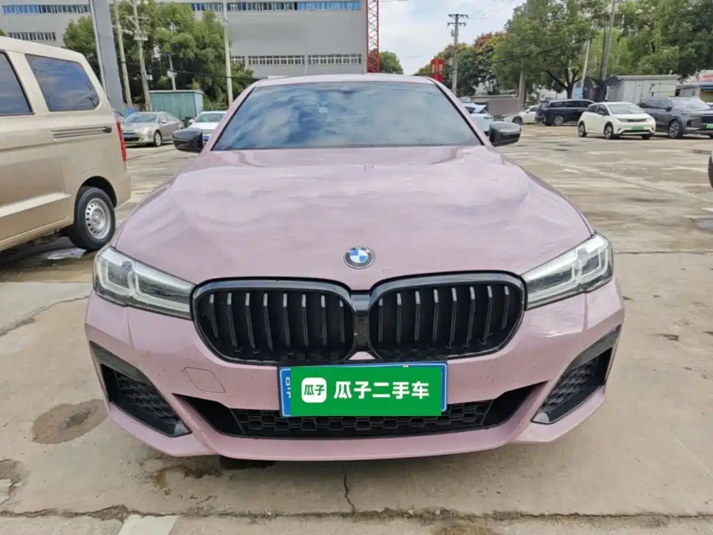 BMW 5 Series — миниатюра 3