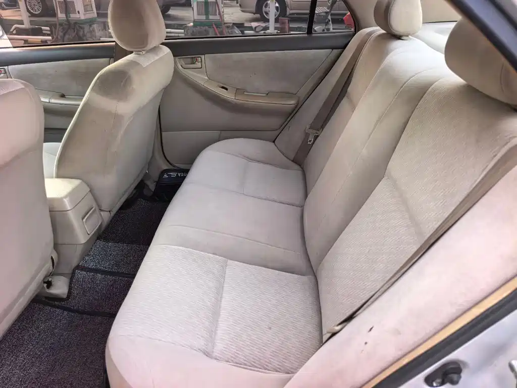 Toyota Corolla — миниатюра 8