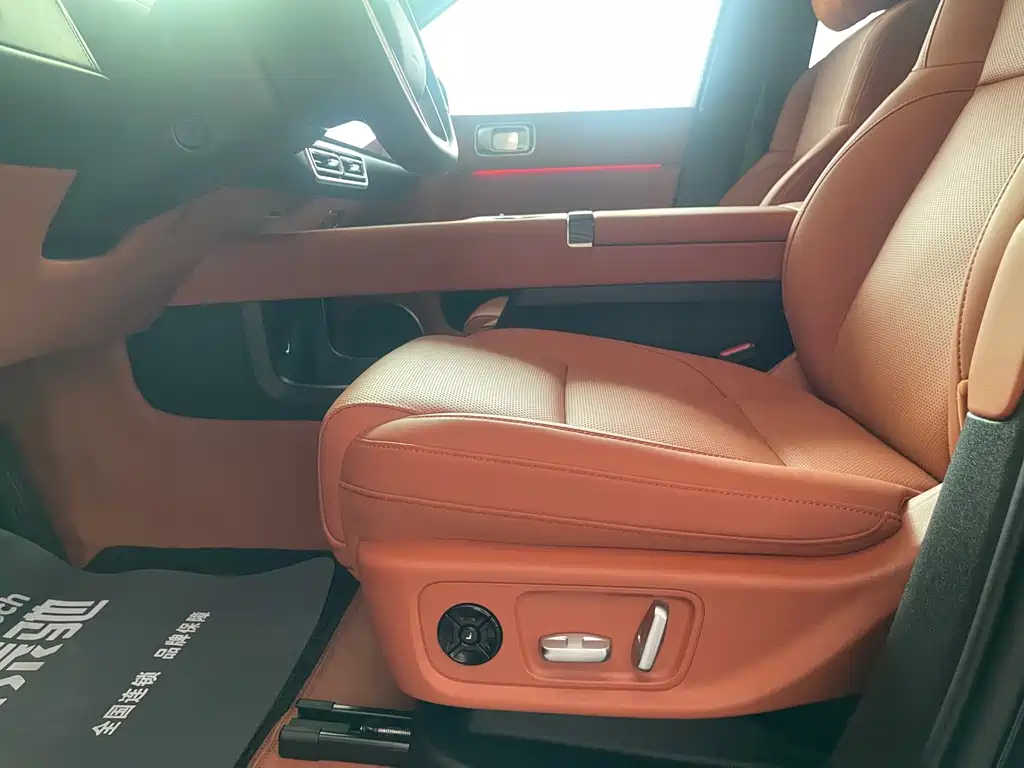 Li Auto Li L6 — миниатюра 14
