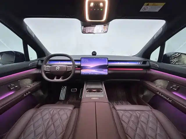 NIO ES8 — миниатюра 10
