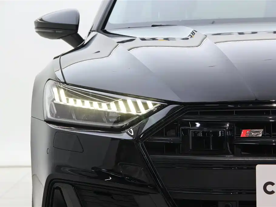 Audi A7L 2024 45 TFSI quattro