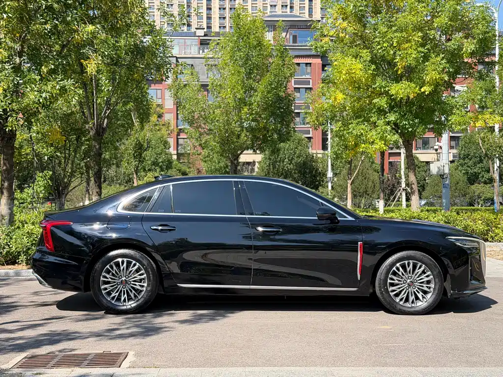 Hongqi Hongqi H5 — миниатюра 18