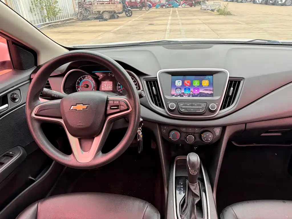 Chevrolet Cavalier — миниатюра 10