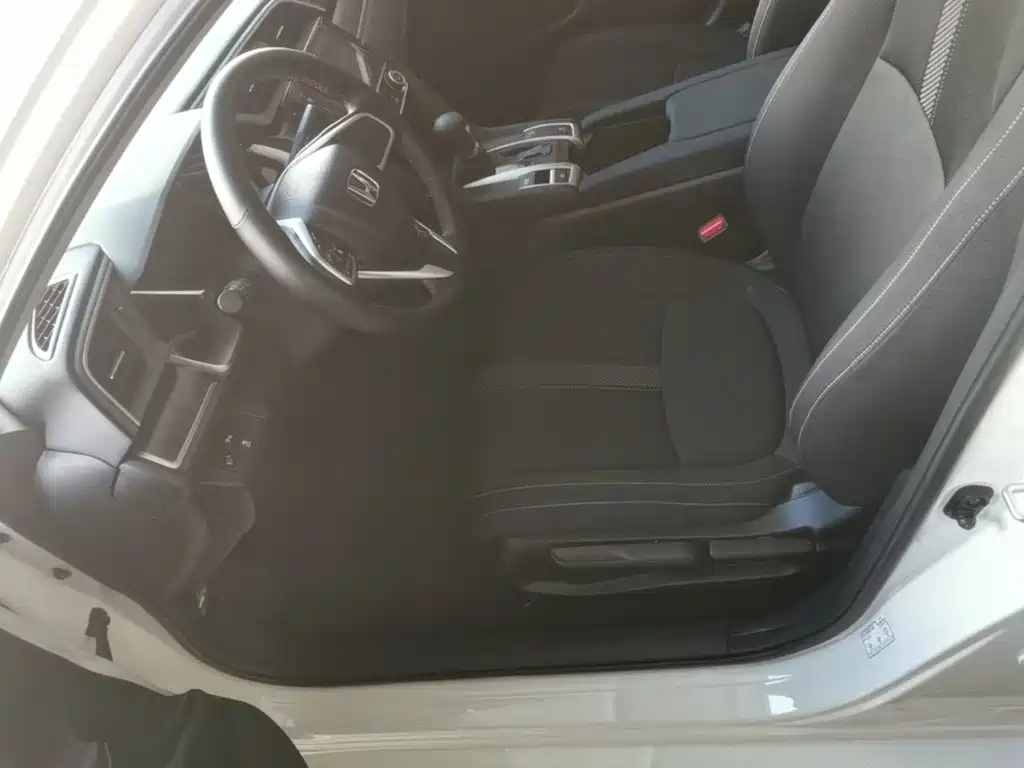 Honda Civic — миниатюра 15