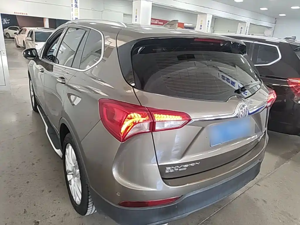 Buick Envision Plus — миниатюра 5
