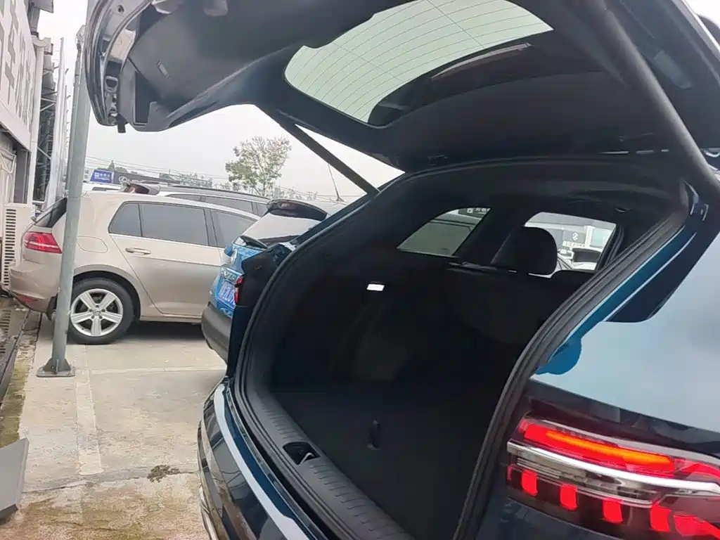 Geely Xingyue L — миниатюра 19