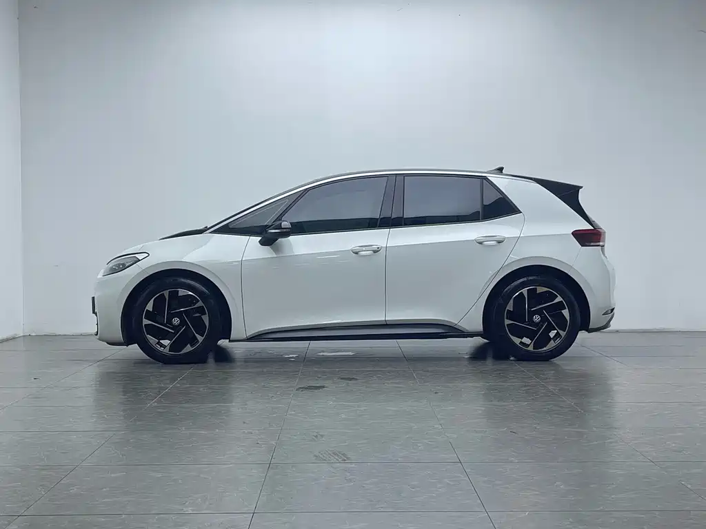 Volkswagen ID.3 — миниатюра 4