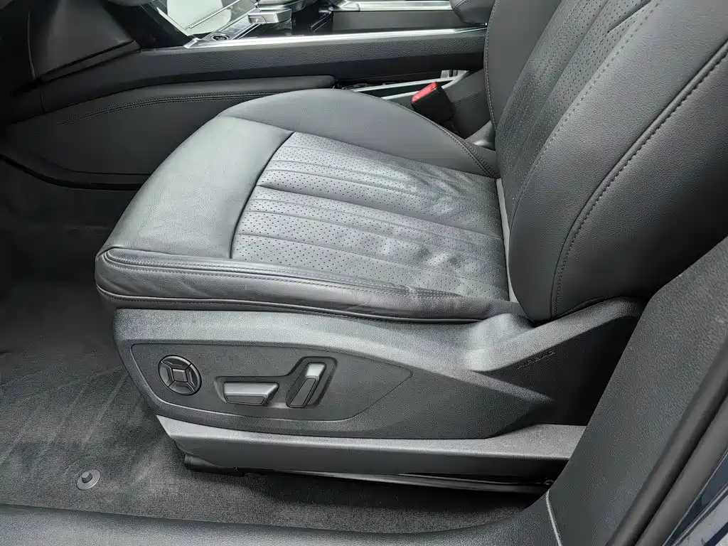 Audi e-tron (Import) — миниатюра 20