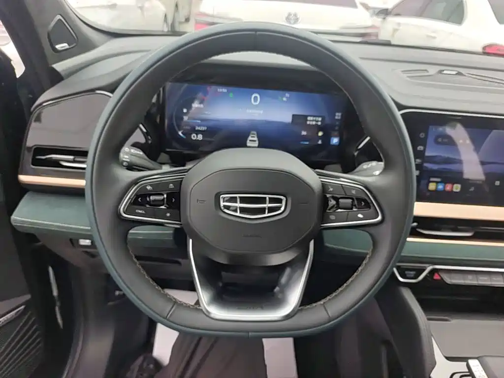 Geely Xingyue L — миниатюра 11