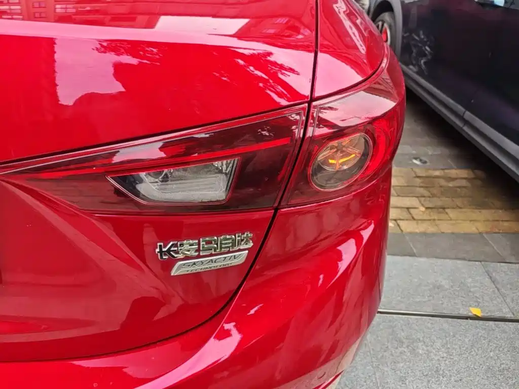 Mazda 3 Axela — миниатюра 8